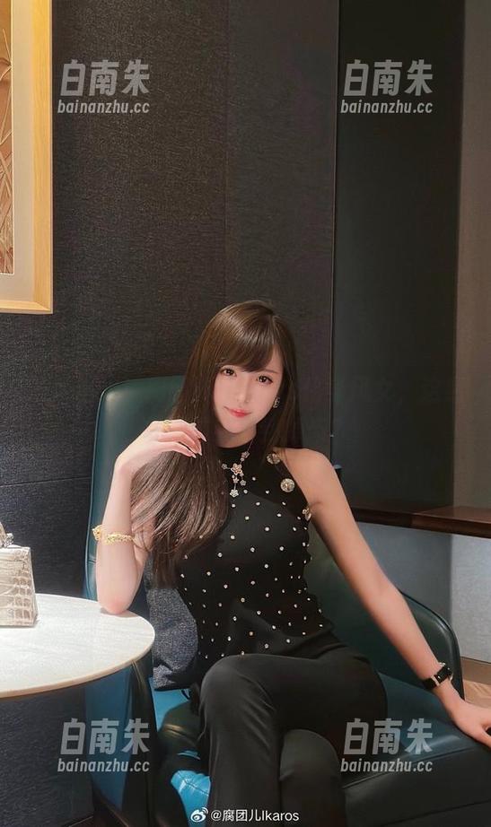 最新出炉！腐团儿Ikaros化身风女，这组写真转身甜到掉齿？-白南朱