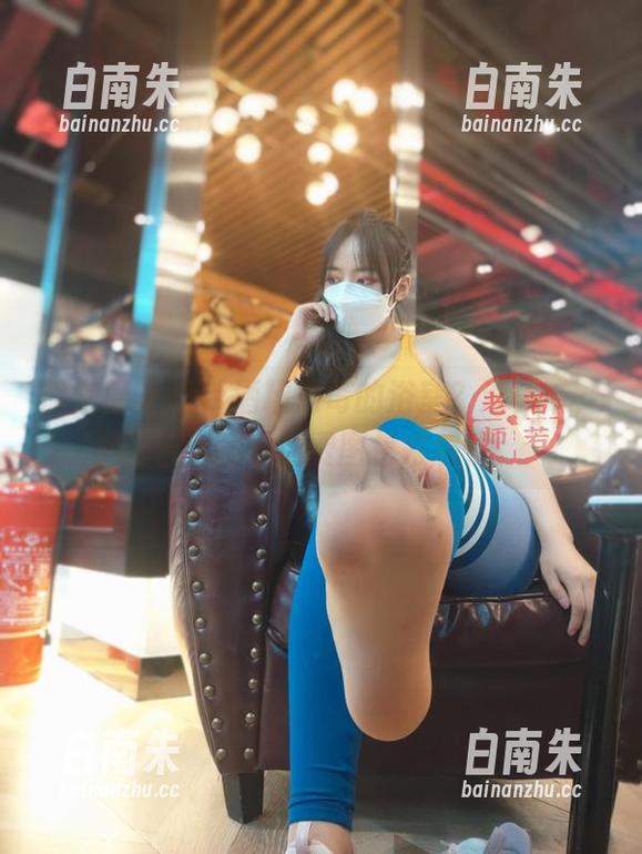 微密圈 - 没带酒精消毒的浴室？没关系，若若老师的免费图包来解忧。-白南朱