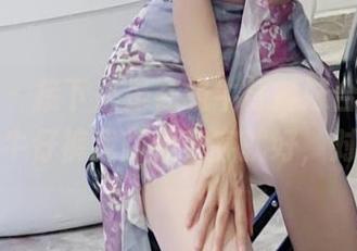 微密圈 - 接下来是在线牛仔辣妹合集，葛征的牛仔裤我随便穿穿就好，对吧？