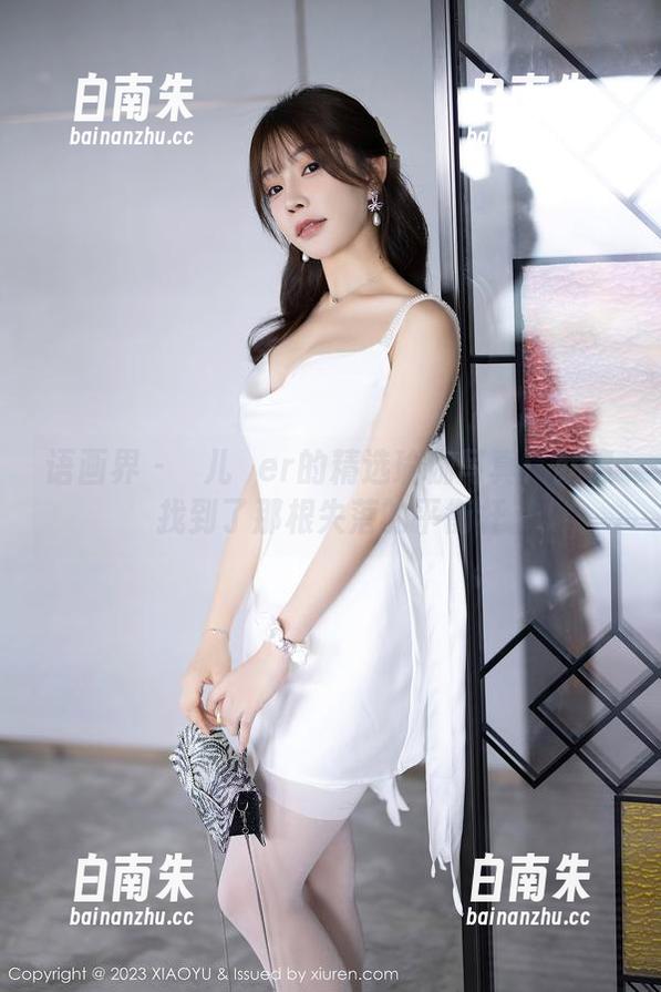 语画界 - 玥儿玥er的精选瑜伽写真：就像找到了那根失落的平衡杆