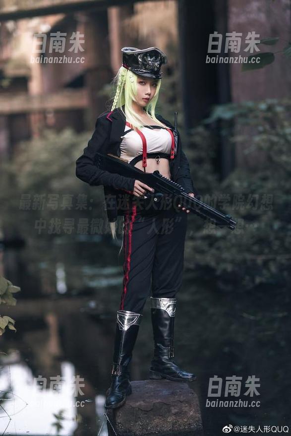 最新写真集：在迷失人形QUQ的学院幻想中找寻最微妙的“人形”，想一想…-白南朱
