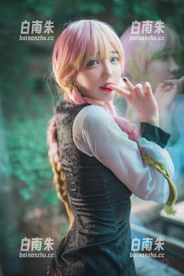 韩国孙乐乐的定制写真：DJAWA黑幕女王Misa，看似高冷其实也有“温度”哦。-白南朱