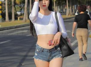 魔镜街拍：直击黑丝美女，哪些图片资源让人失控？